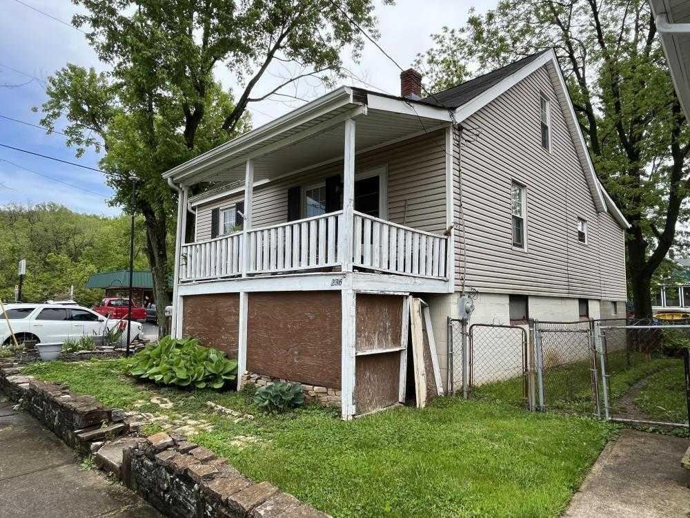236 Augusta, 1029412, New Richmond, Single Family Residence,  for sale, Lagonda Creek Real Estate, LLC 